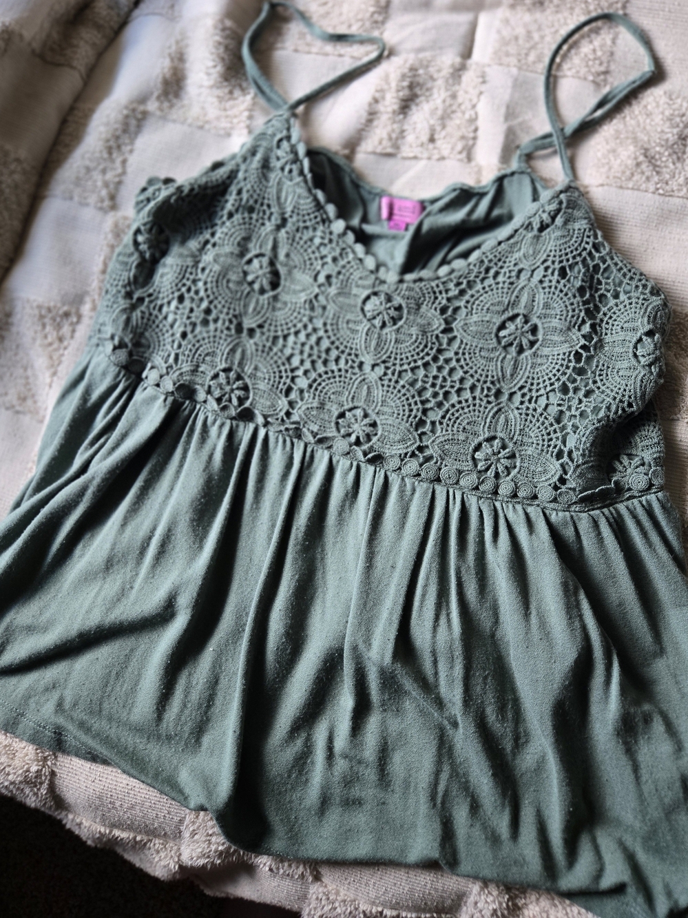 Francesca's Green Tank Top with Floral, Sz XL